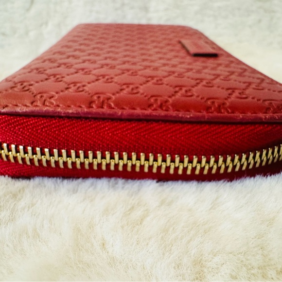 Authentic Gucci Wallet! - Picture 5 of 11